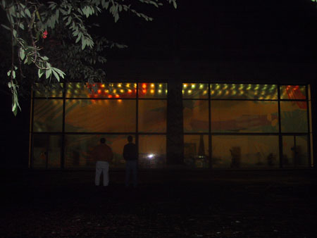 Ex machinaoutside